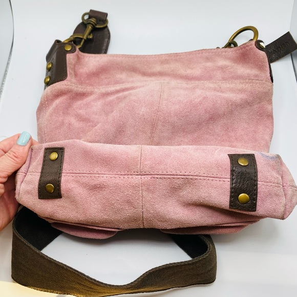 Sundance Rose Suede Cross Body Bag - Picture 7 of 7